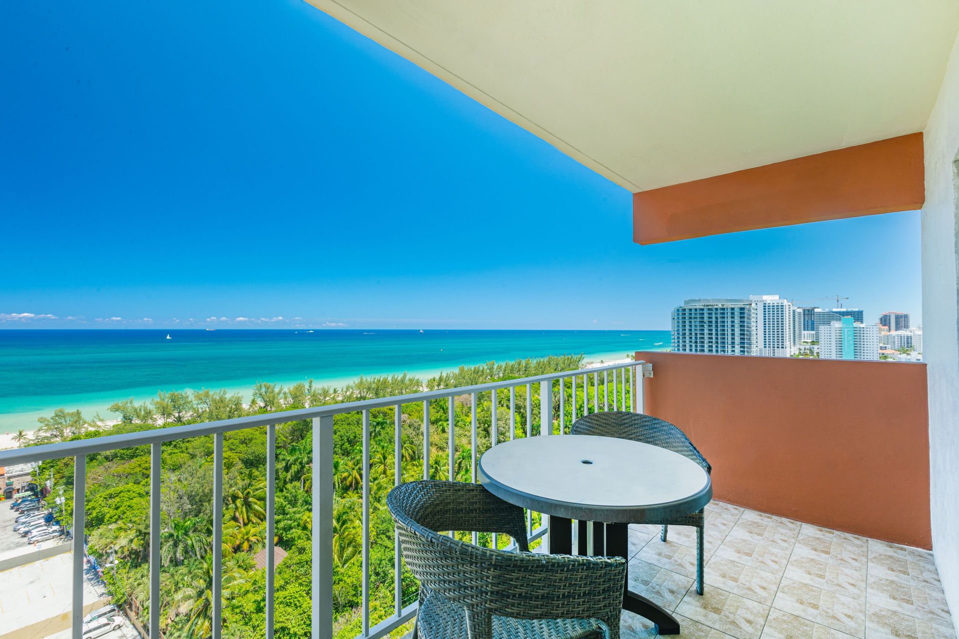 Picture of 2 Bedroom Suite – Ocean View | Fort Lauderdale Beach Resort